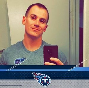 Meet your Posher, Dustin